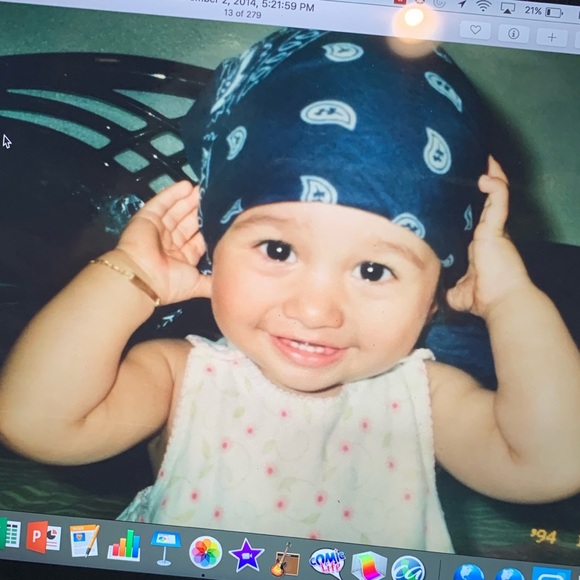 Meet your Posher, Aylin - Picture 1 of 1